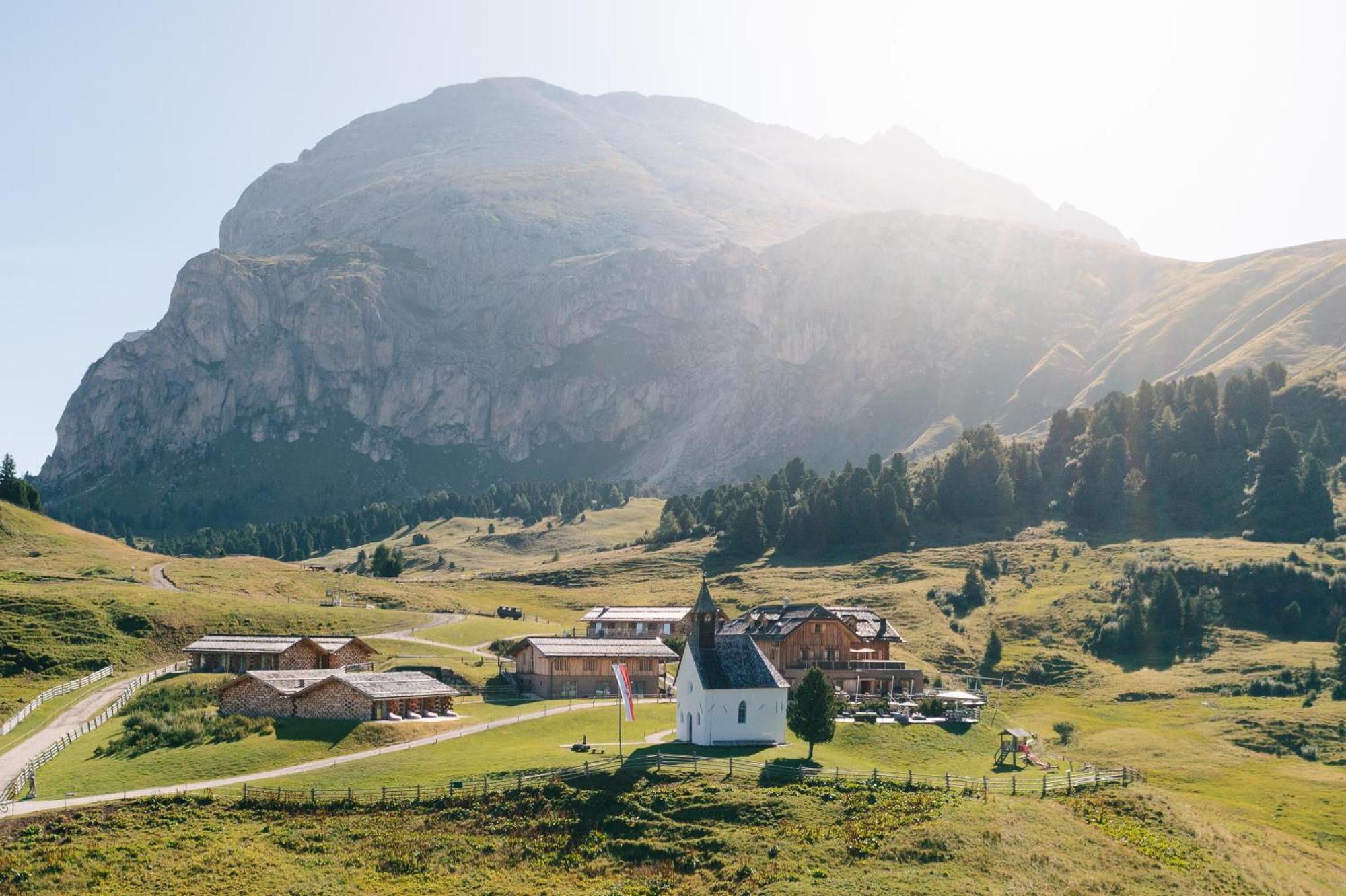 Zallinger Dolomites Alpe Di Siusi Ngoại thất bức ảnh